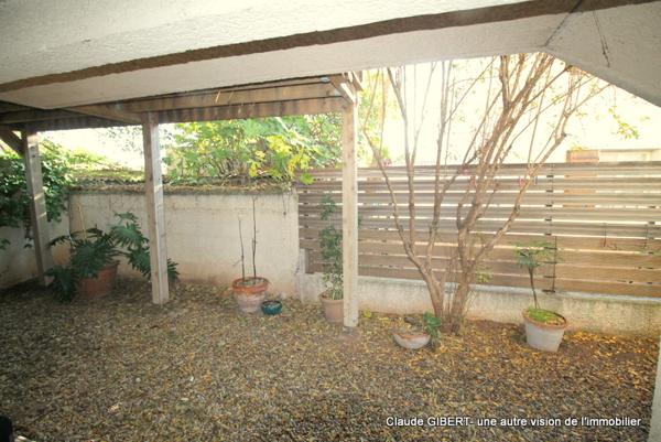 Frontignan (34110) Maison T4/T5 de 107 m2 sur deux niveaux + garage 70 m2 + jardin à Frontignan