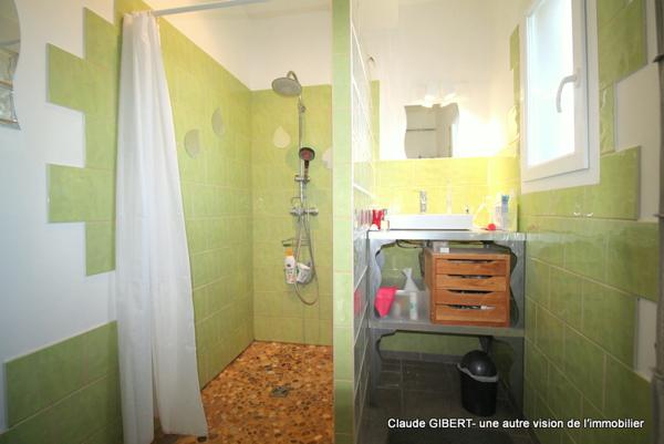 Frontignan (34110) Maison T4/T5 de 107 m2 sur deux niveaux + garage 70 m2 + jardin à Frontignan