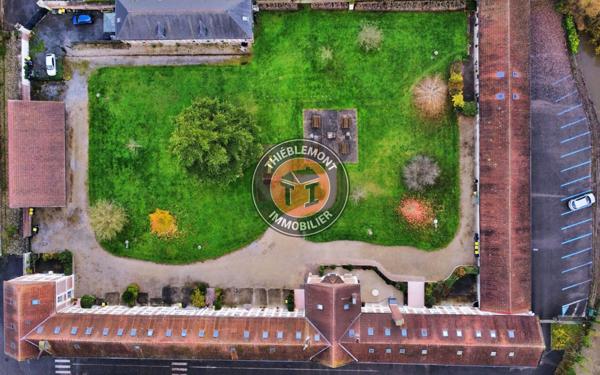 Maison à vendre    2 pièces •  La Fère