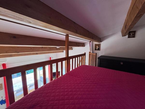 Pinède. Appartement 2 pièces mezzanine