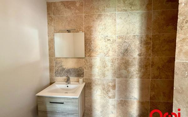 Appartement à vendre    3 pièces • 54 m2 Marseille 7