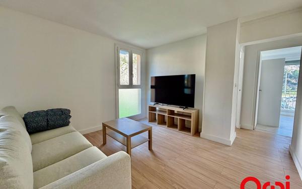 Appartement à vendre    3 pièces • 54 m2 Marseille 7