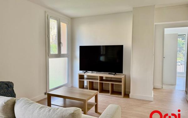 Appartement à vendre    3 pièces • 54 m2 Marseille 7