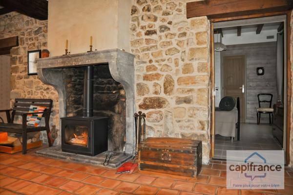 🌿 Lieu rare : maison de caractère en pierre proche du Lac du Rousset 71 – potentiel gîte