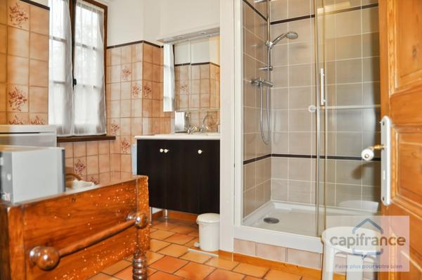 🌿 Lieu rare : maison de caractère en pierre proche du Lac du Rousset 71 – potentiel gîte