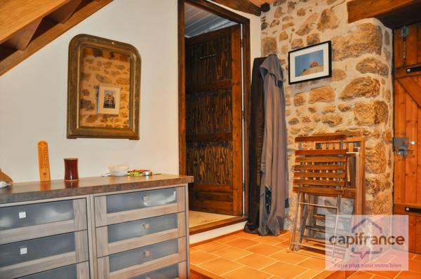 🌿 Lieu rare : maison de caractère en pierre proche du Lac du Rousset 71 – potentiel gîte