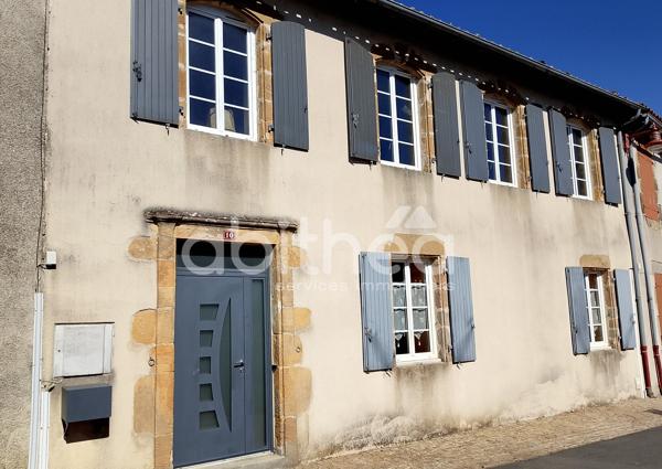 Maison d'habitation de 132 m2 et 600 m2 de terrain constructible