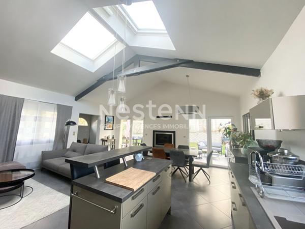 Nestenn Igny, maison quartier Gommonvilliers proche commerces de Place de la Ferme et des axes routiers A6/A10/N118/A86, RER C/V /B et du plateau de Saclay et Vélizy Ecole Jules Ferry ,collège Emile Zola, Lycée international