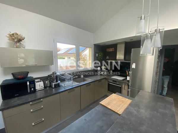 Nestenn Igny, maison quartier Gommonvilliers proche commerces de Place de la Ferme et des axes routiers A6/A10/N118/A86, RER C/V /B et du plateau de Saclay et Vélizy Ecole Jules Ferry ,collège Emile Zola, Lycée international