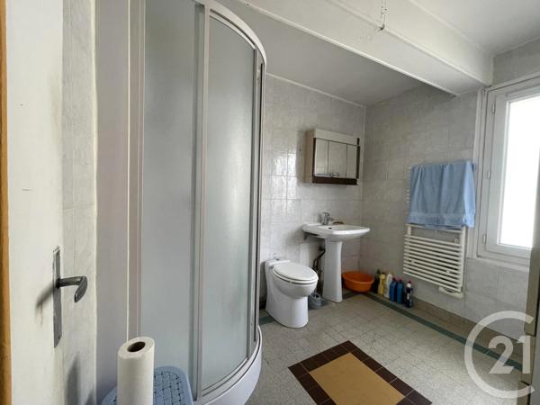 Maison à vendre  4 pièces - 131,60 m 2   GASNY  - 27