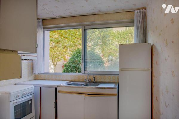 COURBEVOIE / COEUR DE VILLE - RÉPUBLIQUE - APPARTEMENT 4 PIÈCES AVEC BALCONS + CAVE