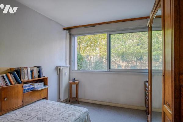 COURBEVOIE / COEUR DE VILLE - RÉPUBLIQUE - APPARTEMENT 4 PIÈCES AVEC BALCONS + CAVE