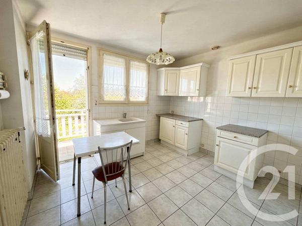 Maison à vendre  4 pièces - 91 m2 LA ROCHE SUR YON - 85