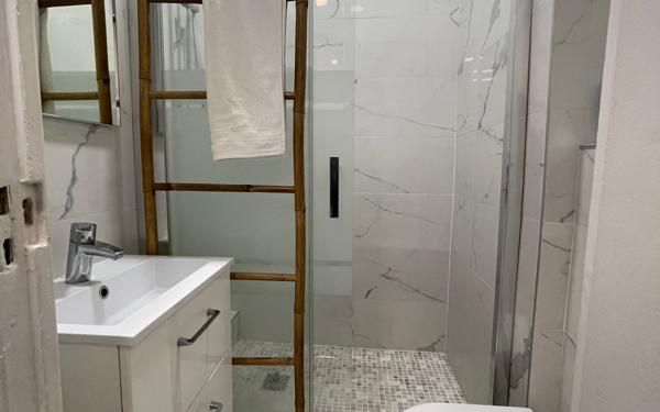 Appartement à vendre    2 pièces • 28 m2 Nice