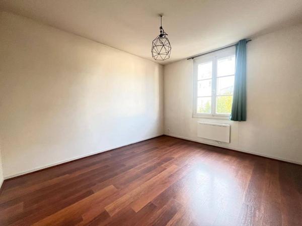 Appartement 2 pièces                                        - 35000 Rennes - La Prevalaye Réf : 2330