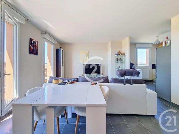 Appartement F2 à vendre  2 pièces - 56,80 m 2   FLEURY SUR ORNE  - 14