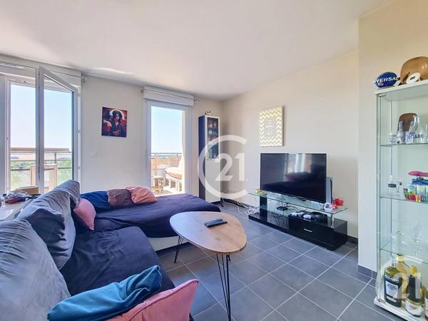 Appartement F2 à vendre  2 pièces - 56,80 m 2   FLEURY SUR ORNE  - 14