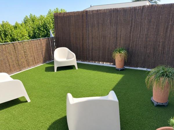 CENON – Dernier étage – T3 de 68 m² avec terrasse de 58 m² – parking sous-sol