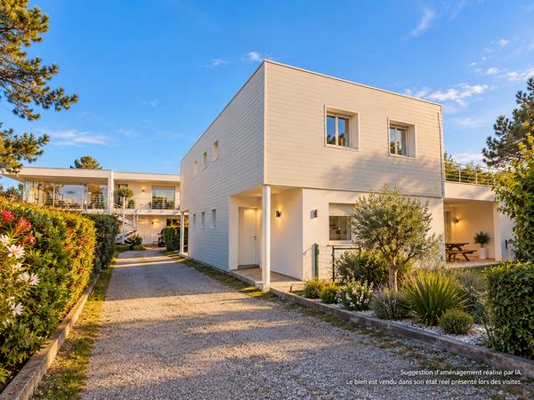 Maison
         15 pièces
        - 539 m² Bien prestige 1 976 000 €*
