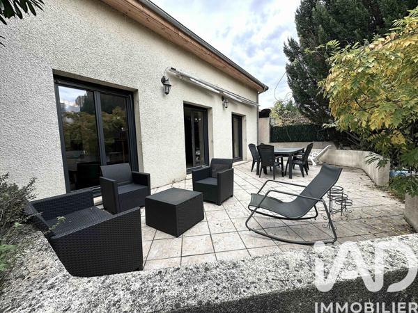 Maison à vendre 6 pièces 125 m² Carrières-sous-Poissy