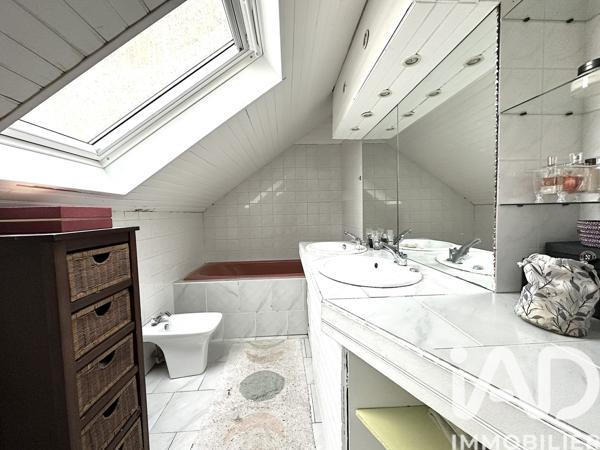 Maison à vendre 6 pièces 125 m² Carrières-sous-Poissy