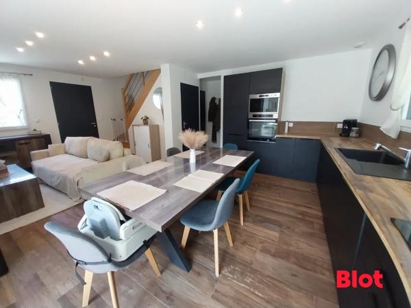 Maison 5 pièce(s)