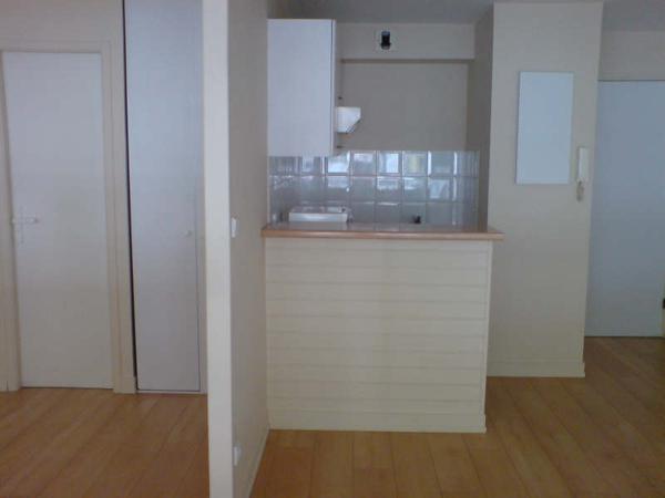 APPARTEMENT LA ROCHELLE - 1 pièce(s) - 25 m2
