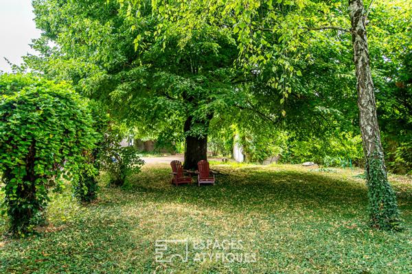 Maison des années 1930 avec dépendances