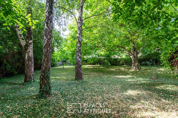 Maison des années 1930 avec dépendances