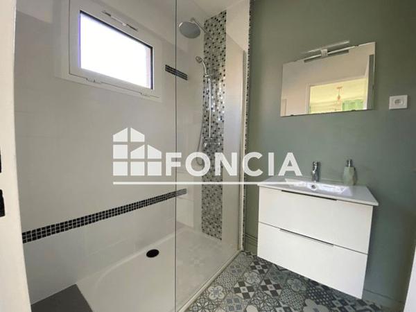 Location Appartement meublé 2 pièces 37.62 m² - 185 BD DE LA PAIX Pau 64000