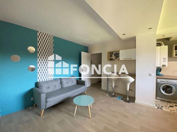 Location Appartement meublé 2 pièces 37.62 m² - 185 BD DE LA PAIX Pau 64000