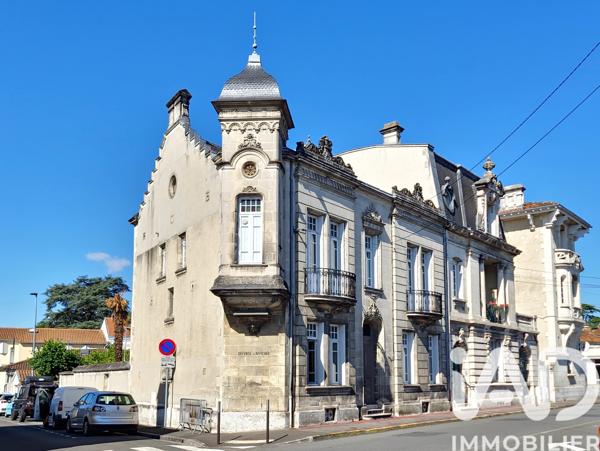 Maison à vendre 9 pièces 231 m² Cognac