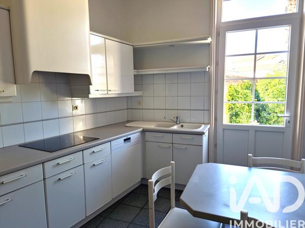 Maison à vendre 9 pièces 231 m² Cognac