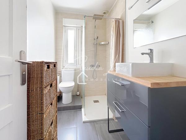 MAISON DE 4 PIECES AVEC SOUS-SOL TOTAL GARAGE ET JARDIN