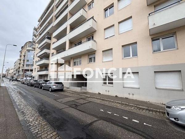 Location Appartement 2 pièces 47.15 m² - 17 RUE SAINT NESTOR Lyon 69008