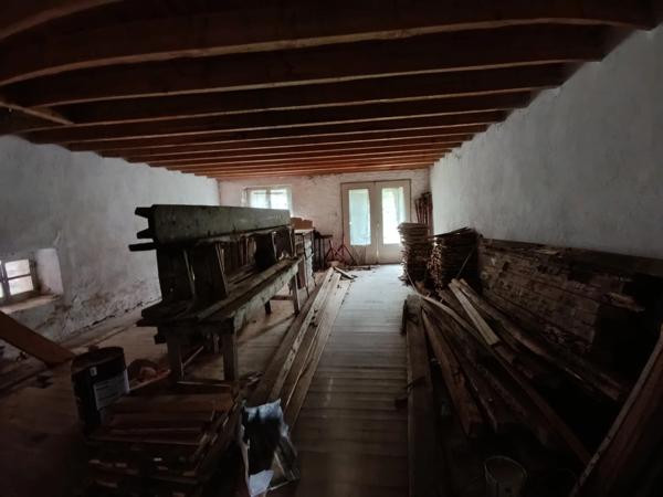 Immeuble + de 500 m2 FIX SAINT GENEYS (43)