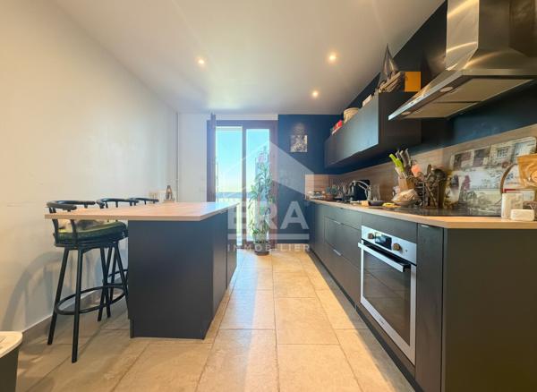 À VENDRE PERTUIS APPARTEMENT 4 PIÈCES AVEC BALCON, GARAGE, CAVE ET STATIONNEMENT SÉCURISÉ