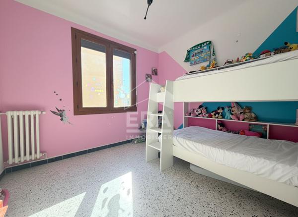 À VENDRE PERTUIS APPARTEMENT 4 PIÈCES AVEC BALCON, GARAGE, CAVE ET STATIONNEMENT SÉCURISÉ