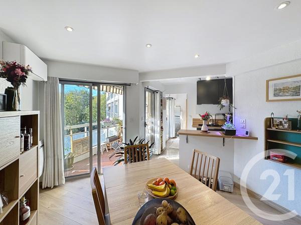 Appartement F2 à vendre  2 pièces - 47,19 m2 ANTIBES - 06