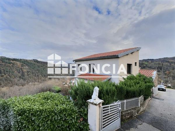 À vendre Maison 4 pièces 86 m² - Saint-étienne 42230