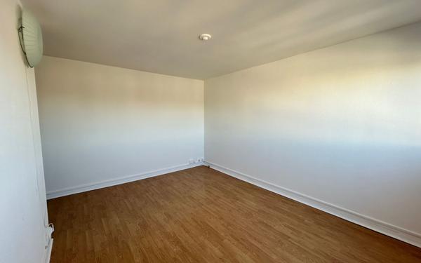 Appartement à louer    2 pièces • 47,96 m2 Fontenay-aux-Roses