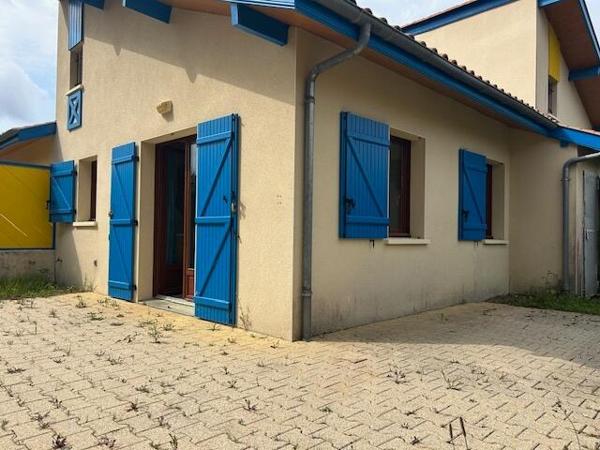 Maison avec jardin à 10 mn des plages