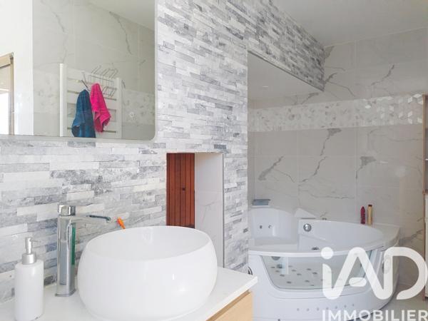 Maison à vendre 6 pièces 154 m² L'Haÿ-les-Roses