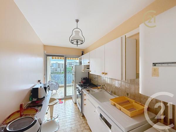 Appartement F3 à vendre  3 pièces - 70,59 m2 ANTIBES - 06