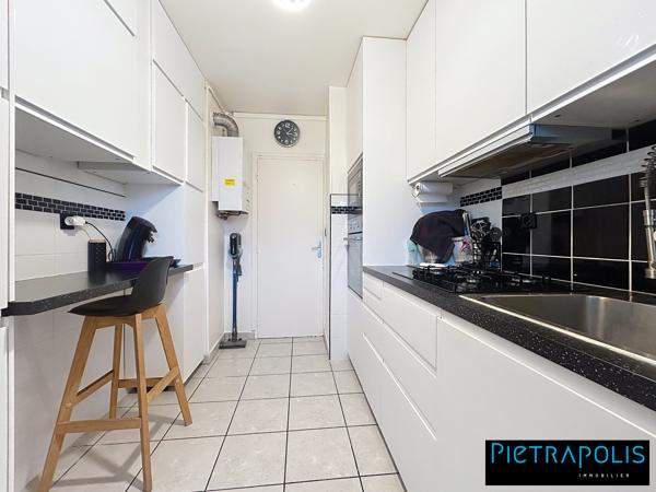 Appartement T4 centre de Vénissieux proche mairie
