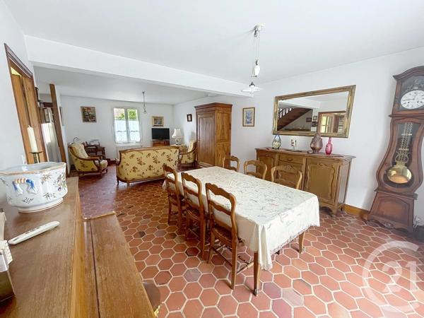 Maison à vendre  8 pièces - 185 m 2   LE MEUX  - 60
