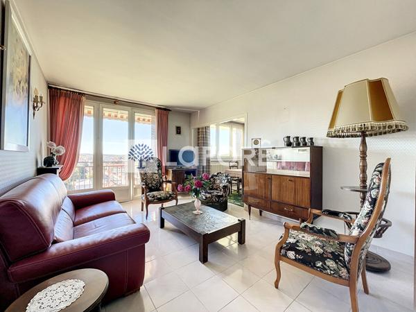 Achat appartement près de BOURGOIN JALLIEU - 4 pièce(s) - 73 m² - 169 000 €