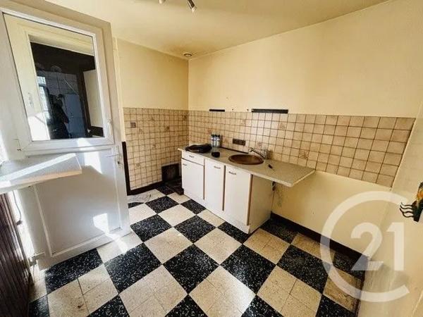 Maison à vendre  4 pièces - 101,93 m 2   MONTDIDIER  - 80