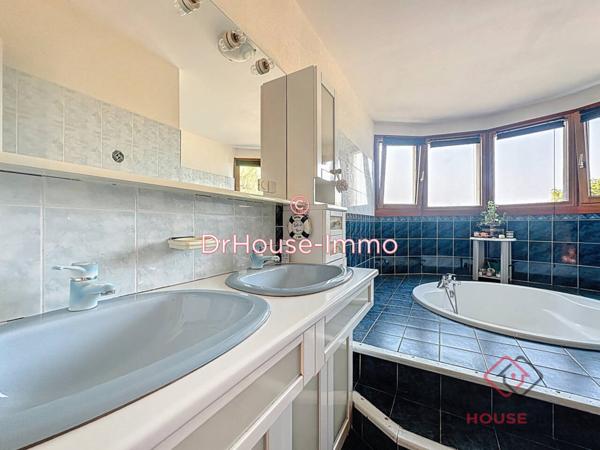 Maison à vendre 7 pièces de 272 m²