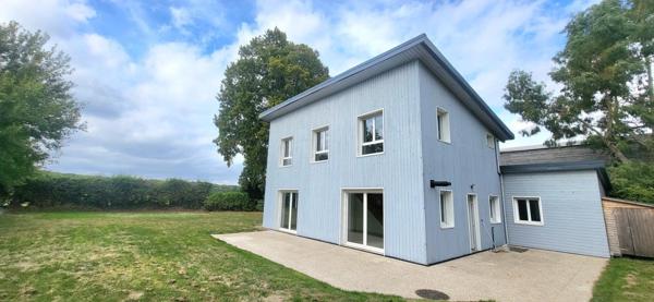 BOIS-GUILLAUME : MI 150 m² (2011) - Jardin 700 m² , 4 CH & 4 PK intérieurs - Belle opportunité !
